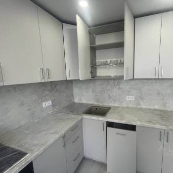 Продается 3-х комнатная квартира, 45 м²
