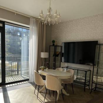 Сдается 1-комнатная квартира, 51,2 м²