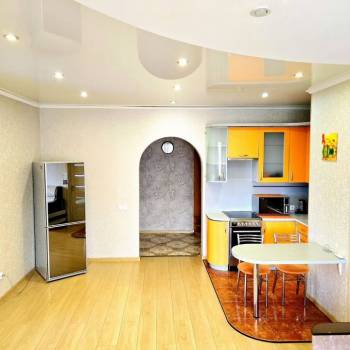 Сдается 1-комнатная квартира, 48,9 м²