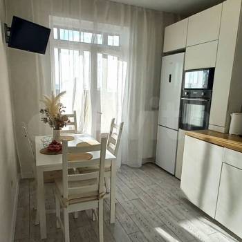 Сдается 1-комнатная квартира, 35 м²