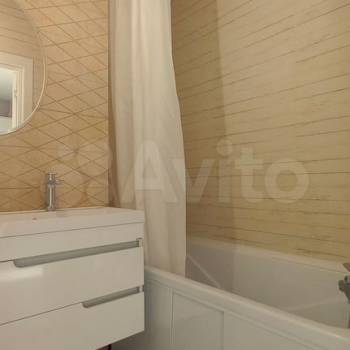 Сдается 1-комнатная квартира, 35 м²