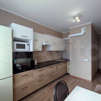 Продается 1-комнатная квартира, 36,6 м²