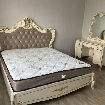 Сдается 1-комнатная квартира, 43 м²