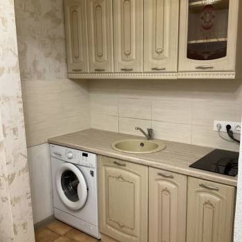 Сдается 1-комнатная квартира, 43 м²