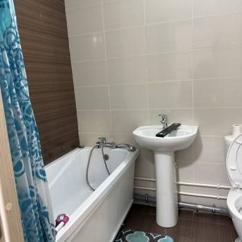 Сдается 1-комнатная квартира, 41 м²