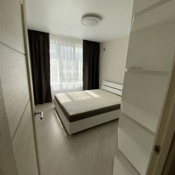 Сдается 1-комнатная квартира, 43 м²