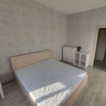 Сдается 1-комнатная квартира, 39,3 м²