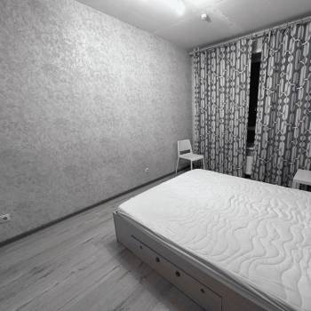 Сдается 1-комнатная квартира, 39,3 м²