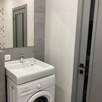 Сдается 1-комнатная квартира, 41 м²