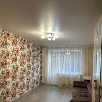 Сдается 1-комнатная квартира, 40 м²