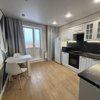 Сдается 1-комнатная квартира, 36,8 м²