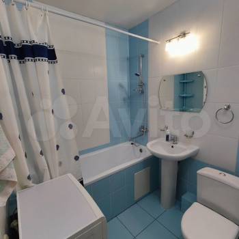 Сдается 1-комнатная квартира, 50 м²