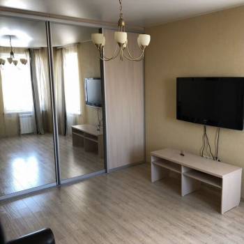 Сдается 1-комнатная квартира, 45 м²