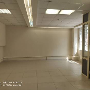 Продается Нежилое помещение, 75 м²