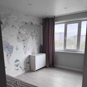 Продается 3-х комнатная квартира, 63 м²