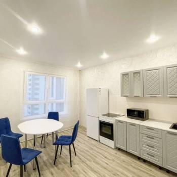 Сдается 1-комнатная квартира, 41 м²