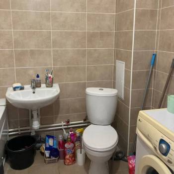 Продается 1-комнатная квартира, 36 м²