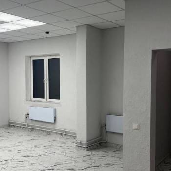 Продается Нежилое помещение, 77 м²