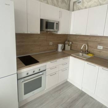 Сдается 1-комнатная квартира, 38 м²