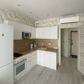 Сдается 1-комнатная квартира, 38 м²