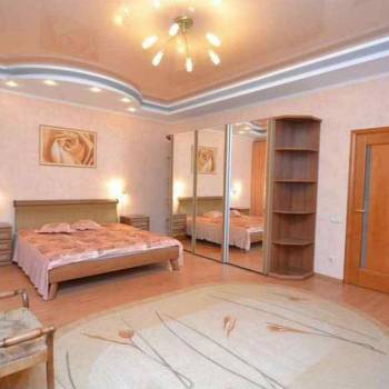 Сдается Многокомнатная квартира, 137 м²
