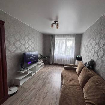 Сдается 1-комнатная квартира, 44 м²