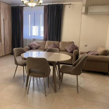 Сдается Многокомнатная квартира, 67,2 м²