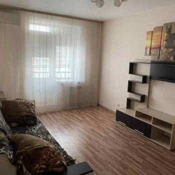 Сдается 1-комнатная квартира, 41 м²