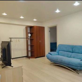 Сдается 1-комнатная квартира, 43 м²