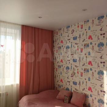 Продается Многокомнатная квартира, 66,7 м²