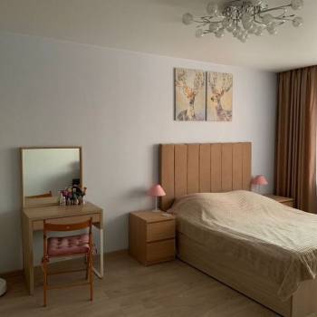 Сдается 1-комнатная квартира, 42 м²