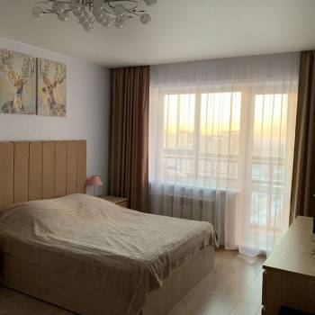 Сдается 1-комнатная квартира, 42 м²