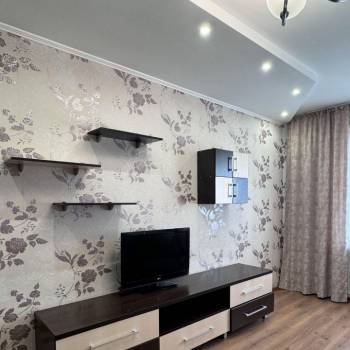 Сдается 1-комнатная квартира, 45 м²