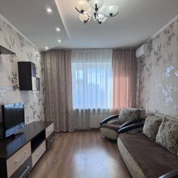 Сдается 1-комнатная квартира, 45 м²