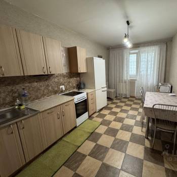 Сдается 1-комнатная квартира, 48 м²