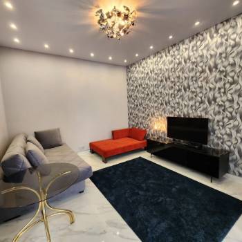 Сдается 1-комнатная квартира, 46 м²