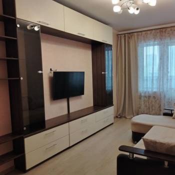 Сдается 1-комнатная квартира, 49 м²