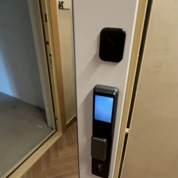 Продается 1-комнатная квартира, 38 м²
