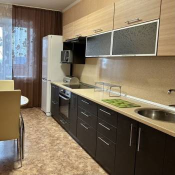 Сдается 1-комнатная квартира, 45 м²