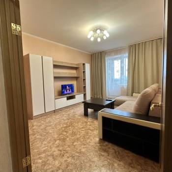 Сдается 1-комнатная квартира, 45 м²