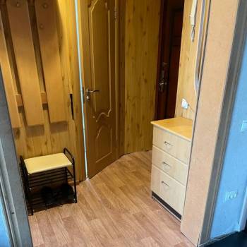 Сдается 1-комнатная квартира, 39 м²