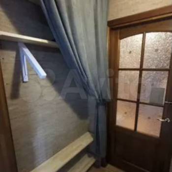 Продается Многокомнатная квартира, 101,7 м²