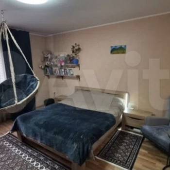 Продается Многокомнатная квартира, 101,7 м²