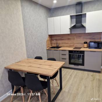 Сдается 1-комнатная квартира, 41 м²