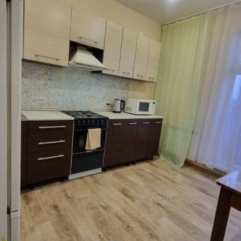Сдается 1-комнатная квартира, 35 м²