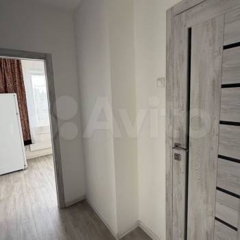 Сдается 1-комнатная квартира, 37 м²
