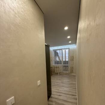Продается 1-комнатная квартира, 39 м²