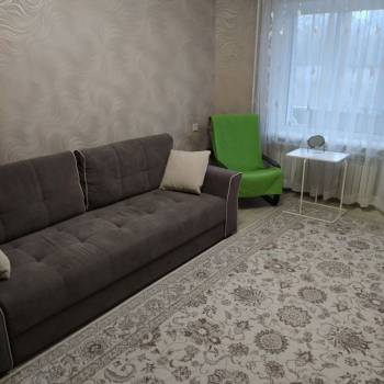 Продается 1-комнатная квартира, 41 м²