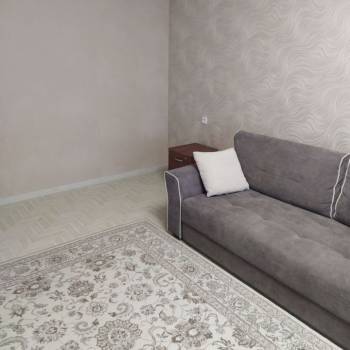 Продается 1-комнатная квартира, 41 м²
