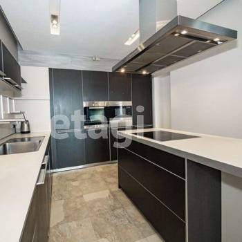 Продается 3-х комнатная квартира, 117,3 м²